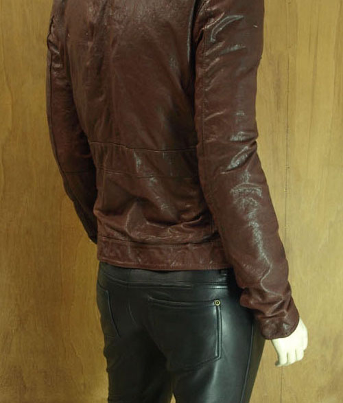 �ڹ������γץ֥��ɡ�LEATHER LINE��2009ǯ�������󥺥��쥶�����㥱�å�